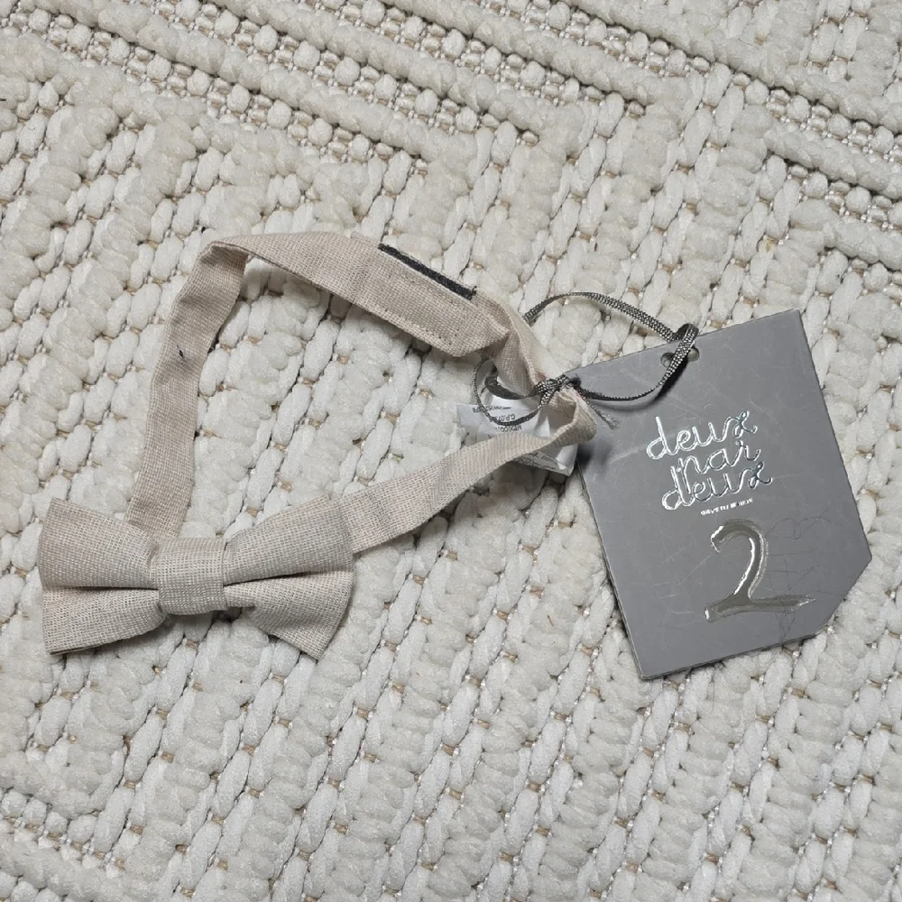 Dog Deux Lux Tan Bow Tie
